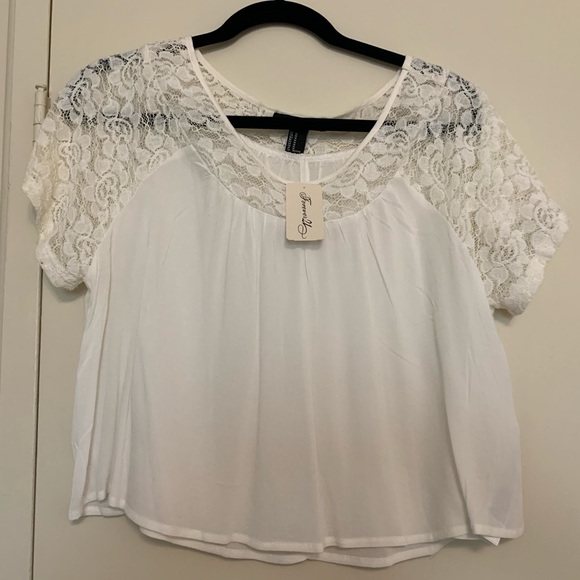 Forever21 Lacey White Top - Picture 1 of 6